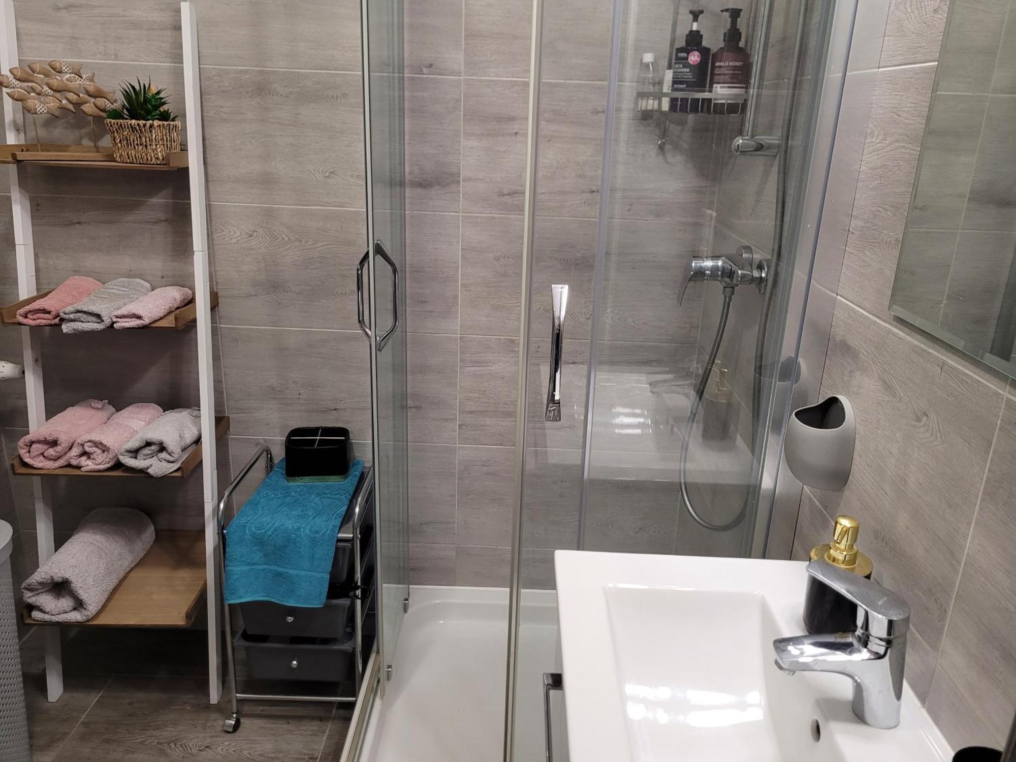 ילנייה גורה Apartament Lilla מראה חיצוני תמונה